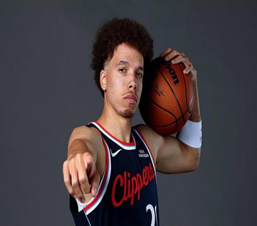 組織和串聯能力相當不錯，快船第三陣容中還隱藏著一個小保羅